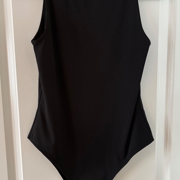 Set of 3 Kismet Body Suites - Picture 5 of 6